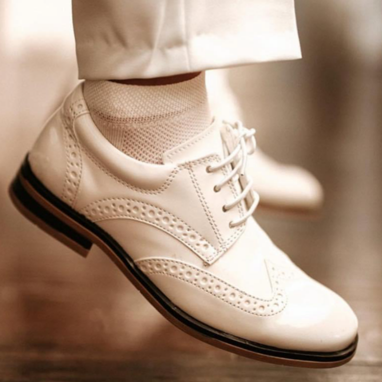 Lace Up Italian Wing Tip Shoes White